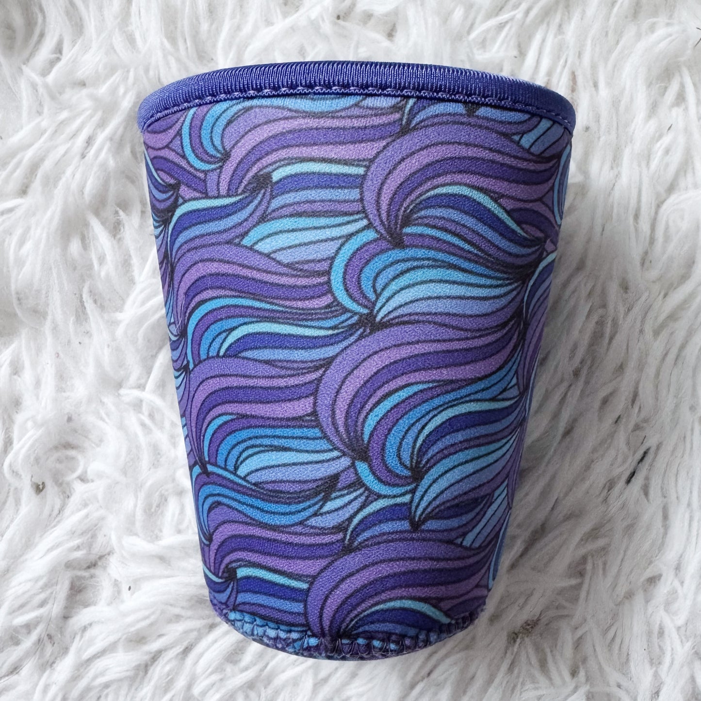 Neoprene Cup Sleeve Purple Wave