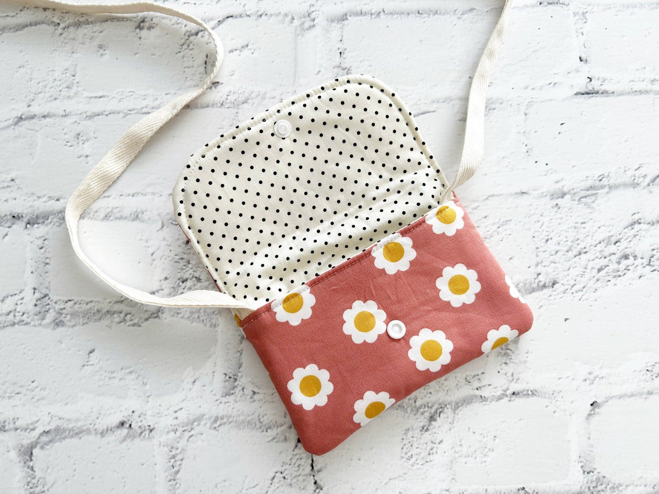 Kid's Crossbody: Daisy Floral