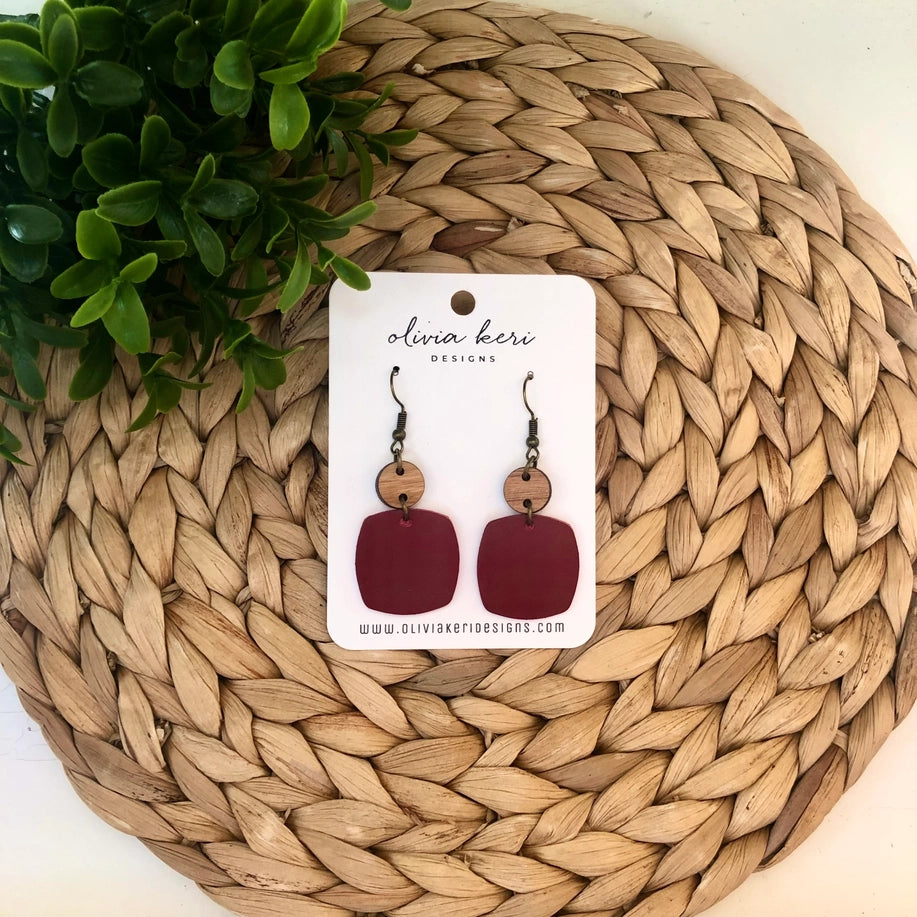 Nora - Dark Red: Drop Earring