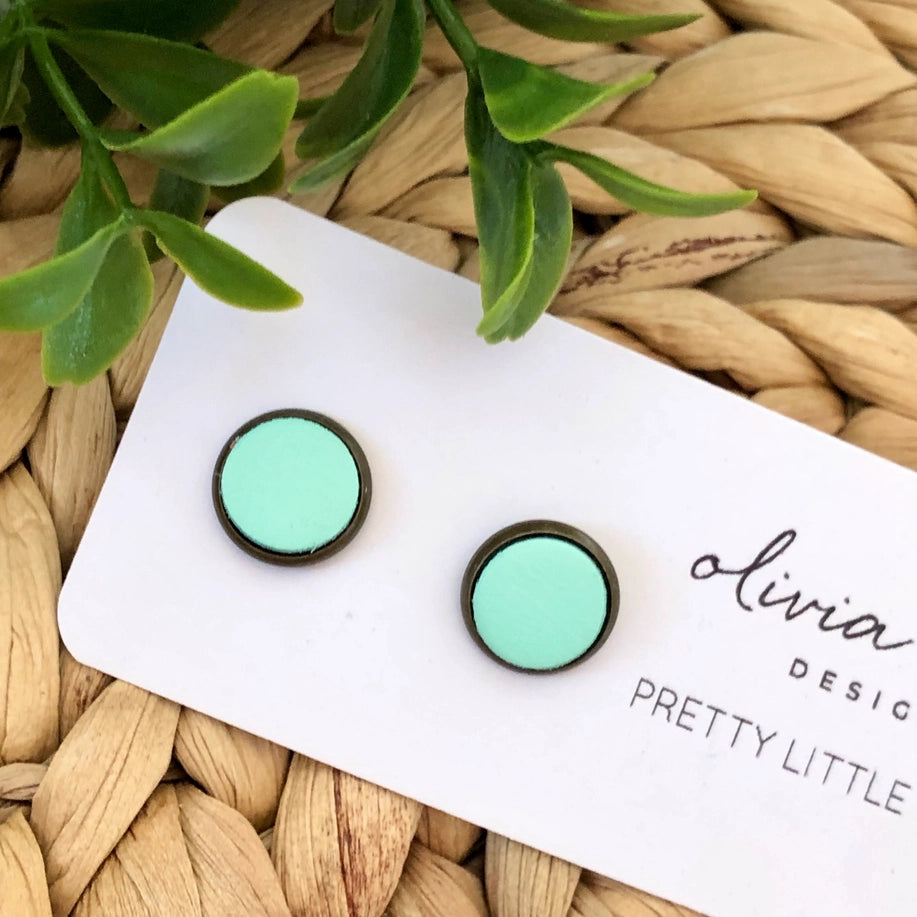 Pretty Little Things Studs - MINT