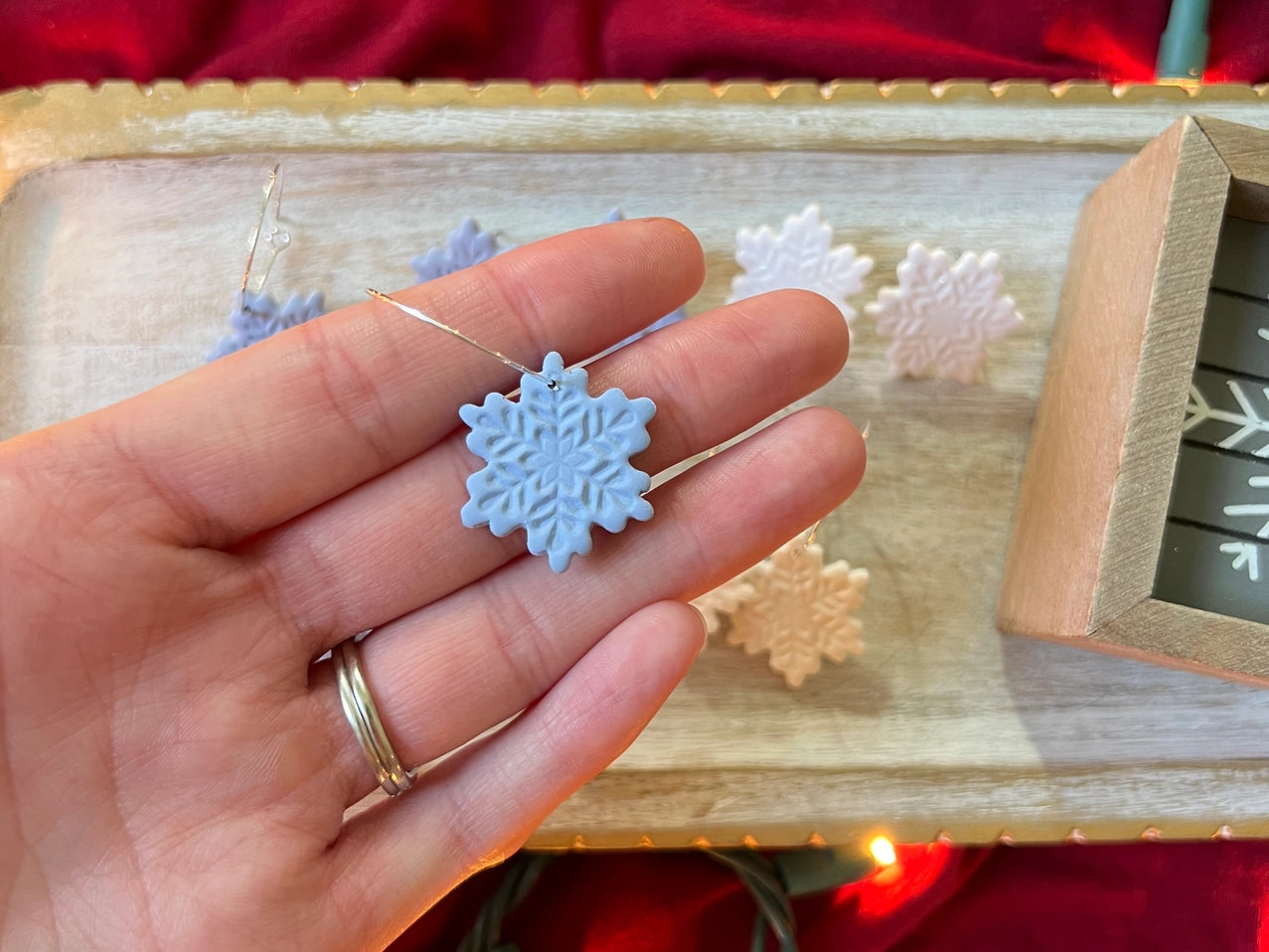 Snowflake Clay Hoop Earrings (blue)